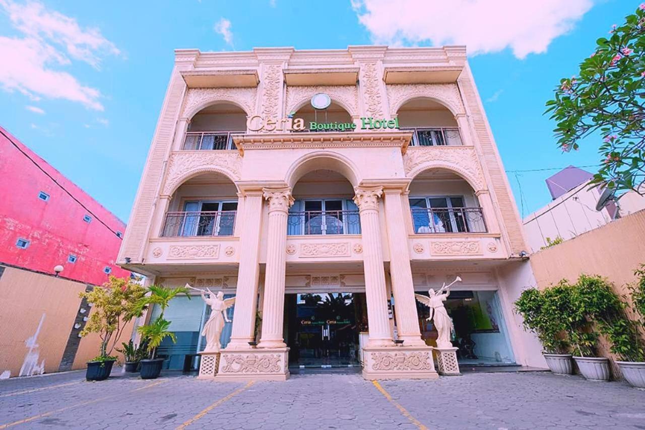 Ceria Boutique Hotel Maguwo Exterior photo